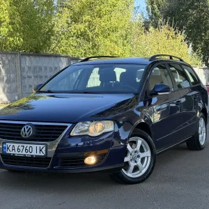Продам Volkswagen Passat B6 2006 года, двигатель 1.6 бензин.