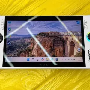 НОВА Потужна Ігрова Приставка Asus Rog Xbox Ally Z2 RC73YA /AMD Ryzen Z2A/ГАРАНТІЯ