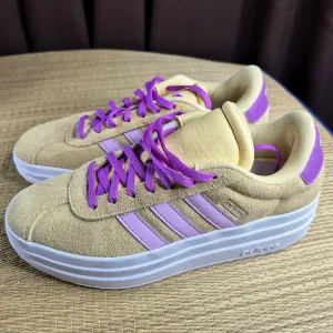 Оригінал 100% Жіночі кросівки Аdidas VL Court Bold на високій платформі(Розмір 39⅓-25см)