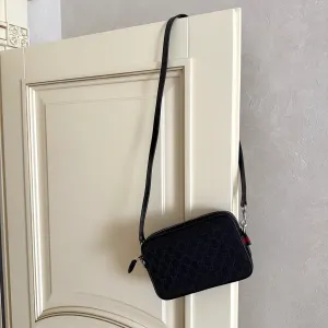 Сумка Gucci Оригинал Через Плечо l Gucci GG Supreme Canvas Camera Bag Black l Мужская Сумка Gucci l Gucci Оригинал