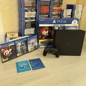 Playstation 4 slim 500gb стан нового + повний заводський комплект