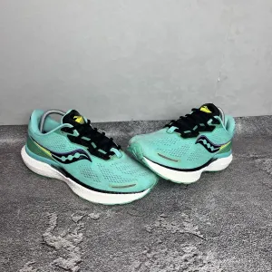 Кросівки Saucony