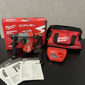 Milwaukee M12 FHAC16 FUEL 12V перфоратор
