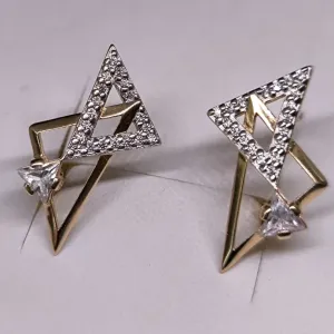 Серьги золотые треугольники (3.73г)