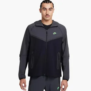 Куртка Nike Tech Woven Jacket Black HM7151-013 (S-L)Оригінал/вітровка найк