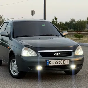 Продам Ваз 2172 Приора 2010 год