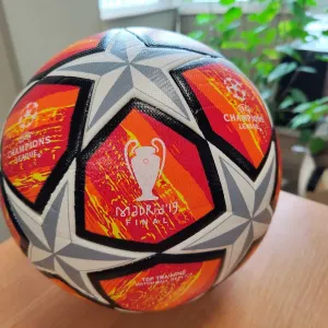 М'яч футбольний 5-й розмір, Ліга чемпіонів 2019 Мадрид фінал, термошов