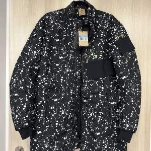 Оригінальна чоловіча куртка NikeLab ACG Insulted розмір М
