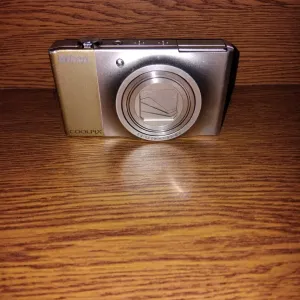 Nikon S8000 Silver ультразум цифровий фотоапарат