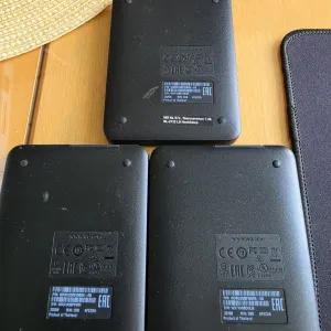 Wd Elements 1tb 1000gb диски hdd 2.5   зовнішній диск стан гарний смарти на фото майже нові