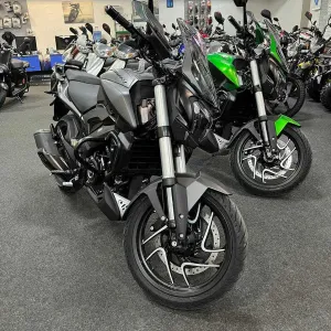 Мотоцикл Bajaj Dominar 400