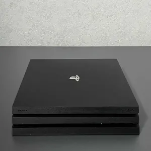 Sony PlayStation 4 Pro 1TB + оригінальний DualShock 4 | 4K | Обслужена