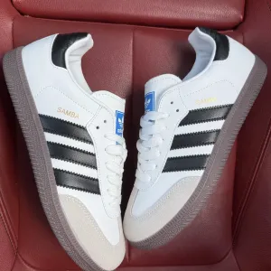 (БЕЗ ПЕРЕДОПЛАТИ) Adidas Samba OG Black White адідас самба чорні з білими смужками замшеві кросівки з бежевою гумовою підошвою