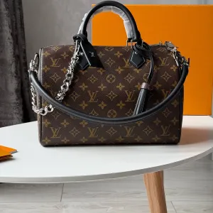 Сумка Louis Vuitton Speedy 30 люкс