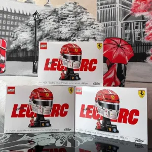 Конструктор LEGO Editions 43014 Шолом Шарля Леклера з команди Scuderia Ferrari HP