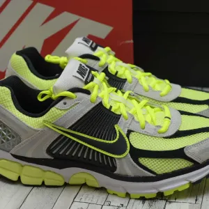 Оригінал! Чоловічі кросівки кроссовки Nike Vomero 5 Life Lime Grey/Green FB9149-701