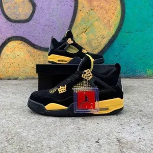 Кросівки Nike Air Jordan 4 Thunder premium | Кроссовки Найк чоловічі жіночі
