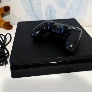 Sony Ps4 Slim 1tb 40игр Gold!