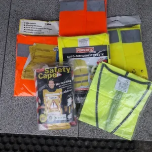 Сигнальні желети на велопроїзд з Німеччини
