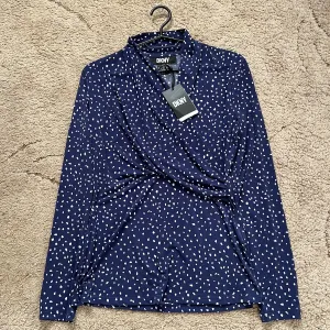 Блузка DKNY / Сорочка DKNY / DKNY / Кофточка DKNY / Кофта DKNY / donna karan new york / Блузка donna karan new york / Блуза DKNY / Кофтина DKNY / New