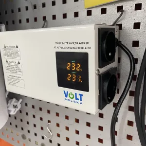 Volt Polska AVR 2 кВт SLIM  Стабілізатори напруги: