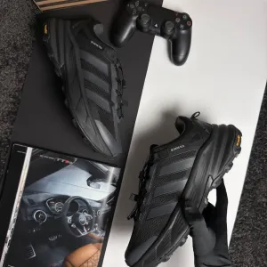 Чоловічі кросівки адідас Adidas Terrex Freehiker SL GTX Black Grey [41-46]