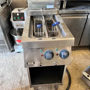 Фритюрниця електрична фритюр Zanussi для кафе ресторану