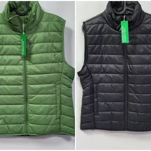 Жіночі жилетки Benetton,  оригінал,  нові, розміри S, M