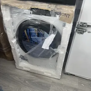 Нова Пральна машина Electrolux 10,5 кг з функцією пари