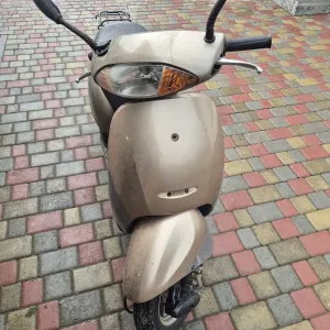 Продам скутер HONDA TACT AF 51 з документами !!