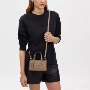 COACH original Nina mini bag. Сумочка из кожи 3 отделения.