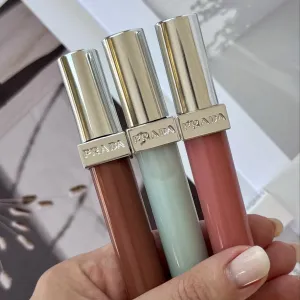 Блиск Prada Reflection Glossy Liquid Balm