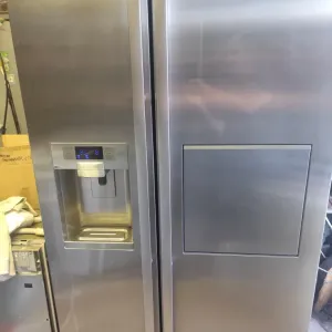 Продам холодильник Samsung