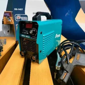 Сварочный аппарат инвекторный , зварювальний апарат 300A LCD MMA IGBT