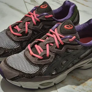 Оригінал 100% чоловічі кросівки Asics Nyc BODEGA  EURO 46