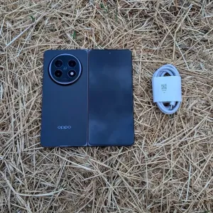 Oppo find n5 (16/512 Cn Фолд ультратонкий флагман камерафон Snapdragon 8 gen elite)