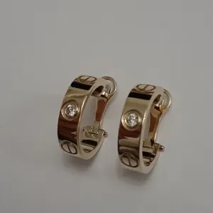 Золотые серьги Cartier Love с бриллиантами. Розовое золото