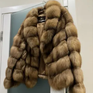 Коротка шуба з хутра куници в идеальному стани
