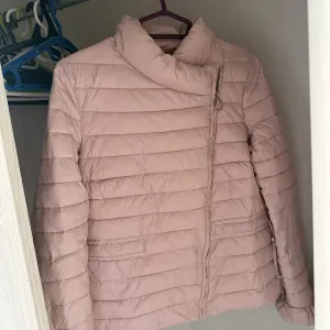 Куртка , микропуховик, Pinko,  косуха