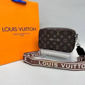 Знижка! Жіноча сумка Louis Vuitton Camera Bag Monogram, кросбоді через плече.