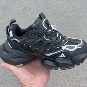 Кросівки Adidas XLG Vento Runner Deluxe black/ grey /white. Vento black/ white.
