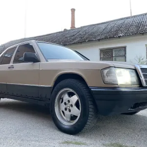 Mercedes Benz 2.0 Газ/Бензин Автомат