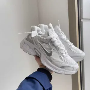 (БЕЗ ПЕРЕДОПЛАТИ) Nike V5K White Silver найк вомеро в5к білі зі сріблястим кросівки сітка