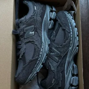Кросівки New Balance 2002R Protection Pack Phantom ОРИГІНАЛ M2002RDB