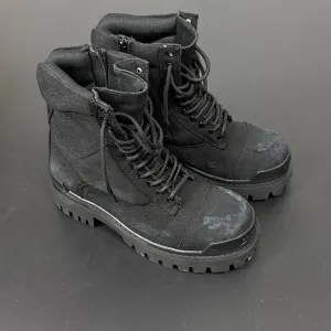 Страйки Balenciaga Boots Массивная обувь Баленсиага Дистресс Archive boots