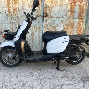 Скутер Yamaha Gear