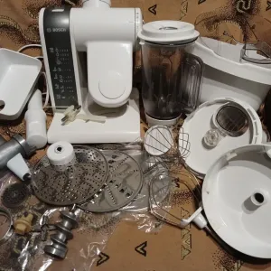 Акційний розпродаж Кухонний комбайн Bosch MUM 4855/05 600W