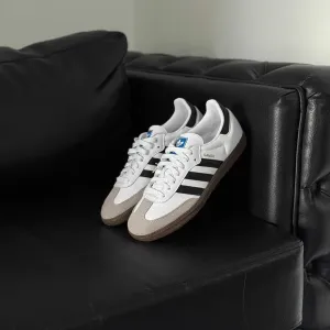 класичні кросівки adidas Samba OG ідеальна класика на осінь є більше варіанти та кольорів дивіться всі оголошення автора є велика кілкість взуття