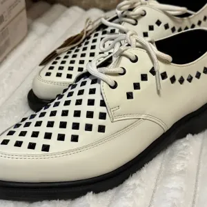 Круті шкіряні лофери,туфлі від відомого бренду Dr.Martens оригінал