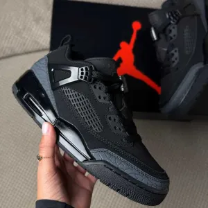 Женские кроссовки Nike Air Jordan 3 Spizike Low "Black Cat" 36-40